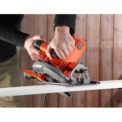 Black+Decker Handkreissäge CS1550 inkl. Sägeblatt 1.500 W Black & Decker Black+Decker Handkreissäge CS1550 Inkl. Sägeblatt 1.500 W -Gardena Verkäufe 169062 2012 3