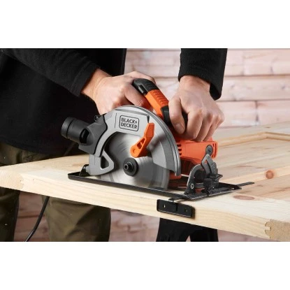 Black+Decker Handkreissäge CS1550 inkl. Sägeblatt 1.500 W Black & Decker Black+Decker Handkreissäge CS1550 Inkl. Sägeblatt 1.500 W -Gardena Verkäufe 169062 2012 4