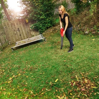 Einhell Akku-Universalbläser GC-CL 18/1 Li E-Solo Einhell Akku-Universalbläser GC-CL 18/1 Li E-Solo -Gardena Verkäufe 171 343354 2171 8072704 09