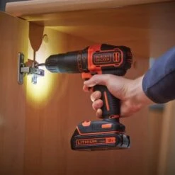 Black & Decker Black+Decker 18 V Akku-Schlagbohrschrauber BDCHD18S1KA Inkl. 1,5 Ah Akku 5 Black & Decker Black+Decker 18 V Akku-Schlagbohrschrauber BDCHD18S1KA Inkl. 1,5 Ah Akku -Gardena Verkäufe 3415 2012 BDCHD18S1KAQW 04