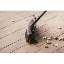 Fiskars Allzweckbesen Solid Mit PowerClean-Borsten Größe M 4 Fiskars Allzweckbesen Solid Mit PowerClean-Borsten Größe M -Gardena Verkäufe 6411501310378 4905 3