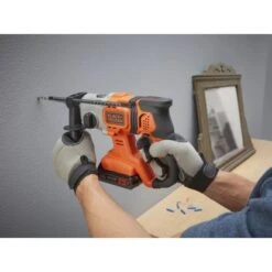Black & Decker Black+Decker 18 V Akku-Kombihammer BCD900E2K Inkl. 2,5 Ah Akkus Mit Koffer 12 Black & Decker Black+Decker 18 V Akku-Kombihammer BCD900E2K Inkl. 2,5 Ah Akkus Mit Koffer -Gardena Verkäufe 764597 2012 BCD900E2K A7