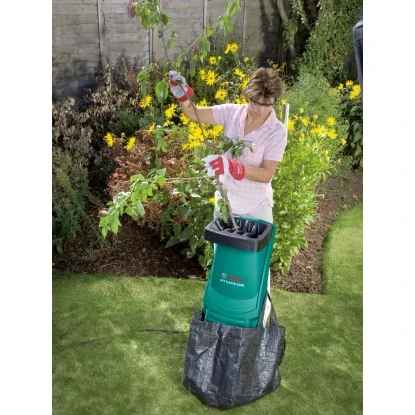 Bosch Elektro-Häcksler AXT Rapid 2200 mit 2.200 W Bosch Elektro-Häcksler AXT Rapid 2200 Mit 2.200 W -Gardena Verkäufe 9875584 02